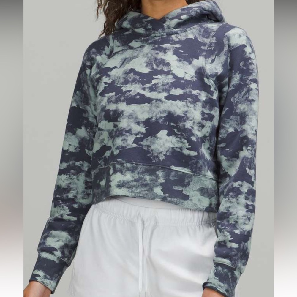 Lululemon Loungeful Cropped Hoodie Size 4 - Picture 1 of 8